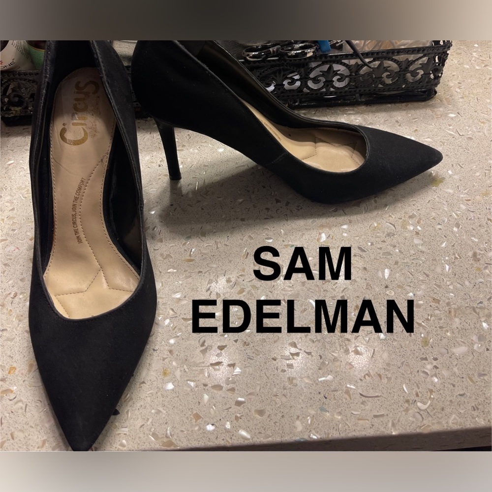 Sam Edelman Classic Black Heels 7